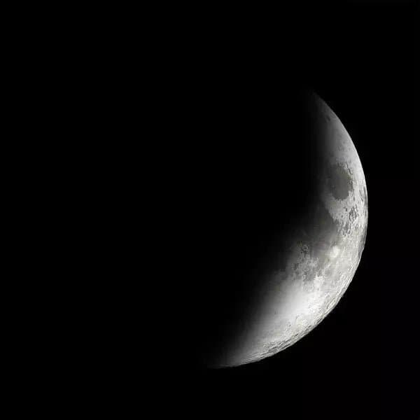 Blue Sodalite Bracelite - Moonglow - HER Home Design Boutique