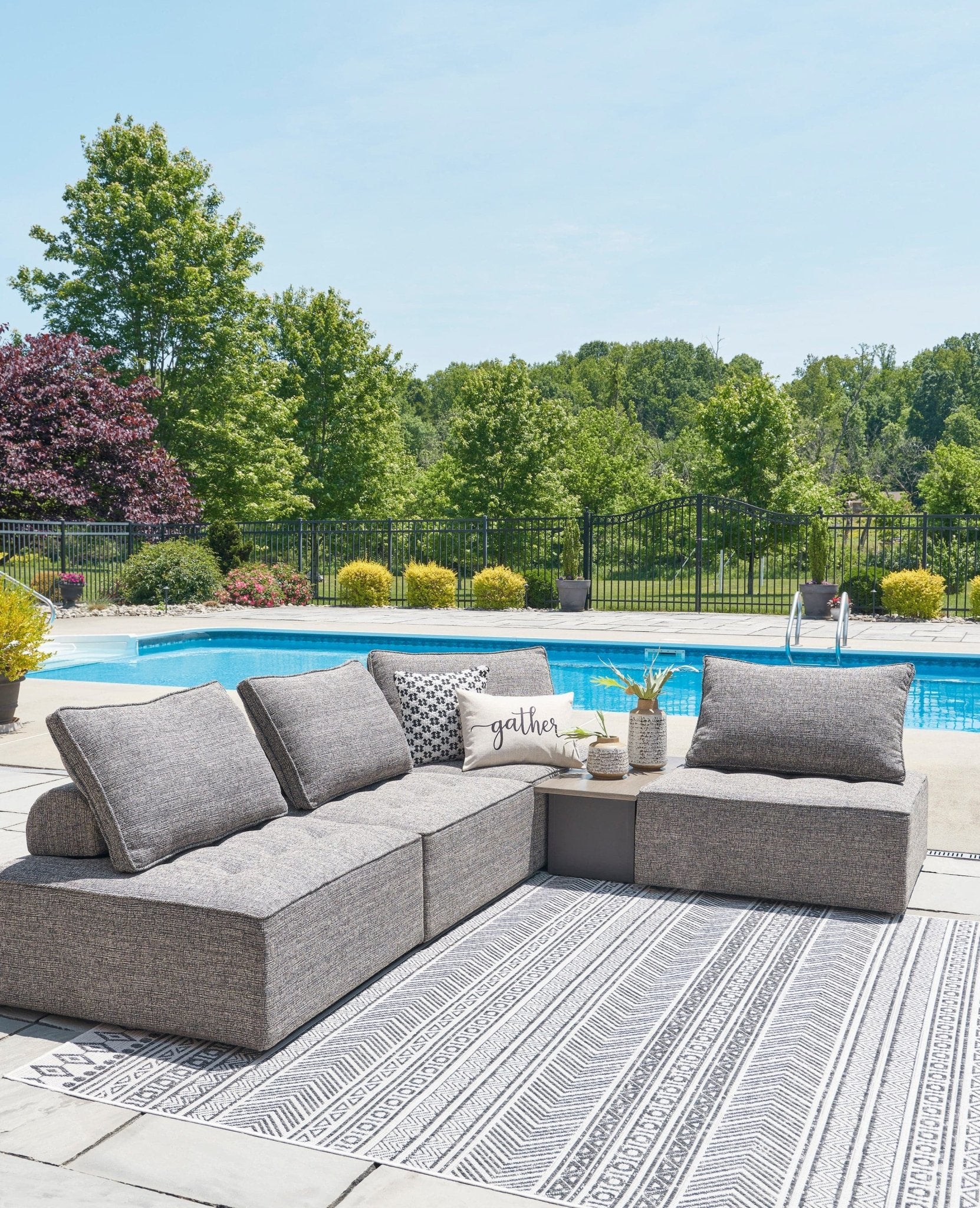 Bree Zee 3-Piece Outdoor Modular Seating - HER Home Design Boutique