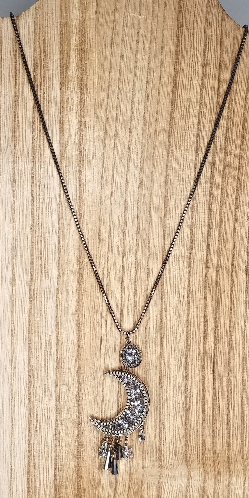 Handmade Necklace - HER Home Design Boutique