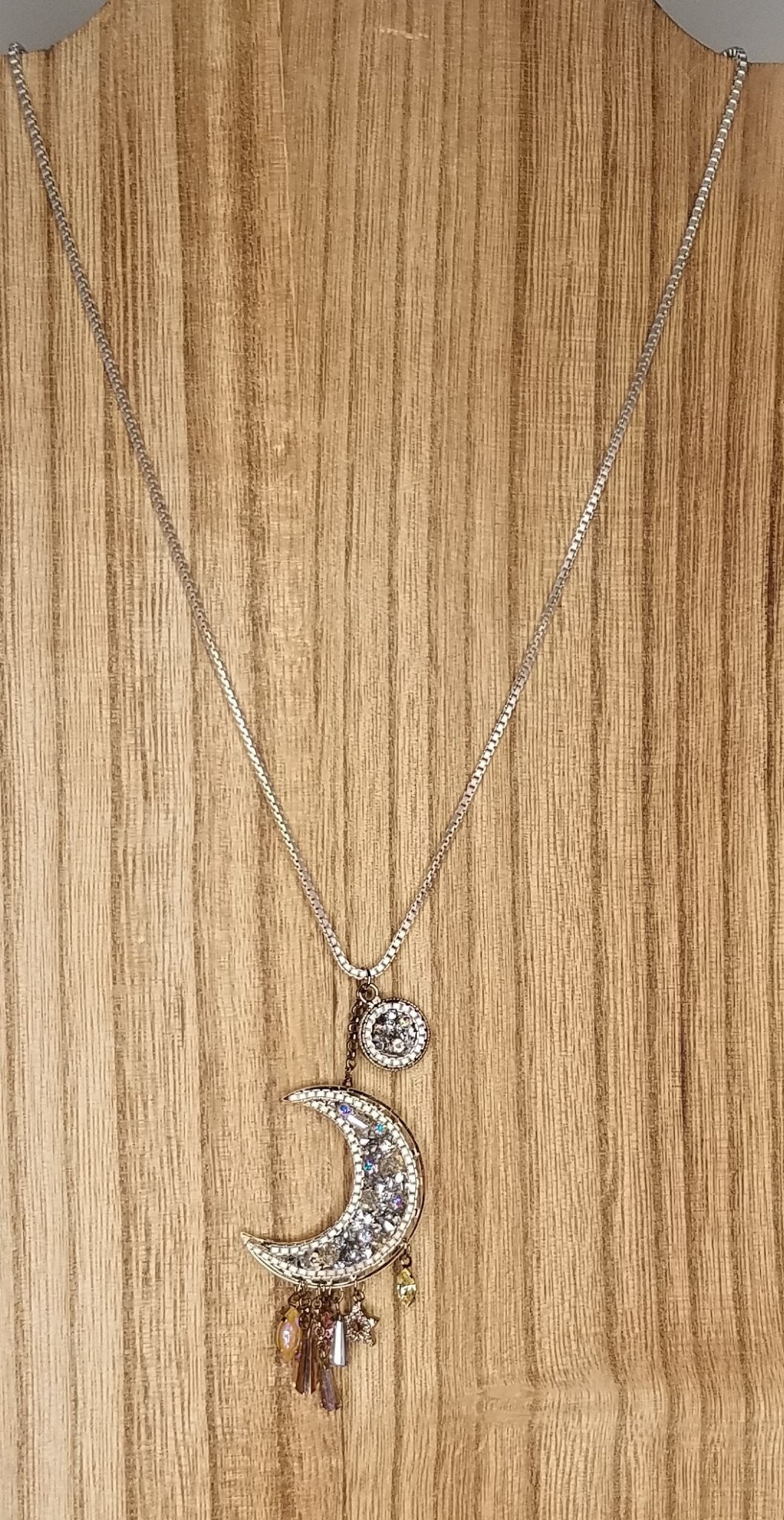 Handmade Necklace - HER Home Design Boutique