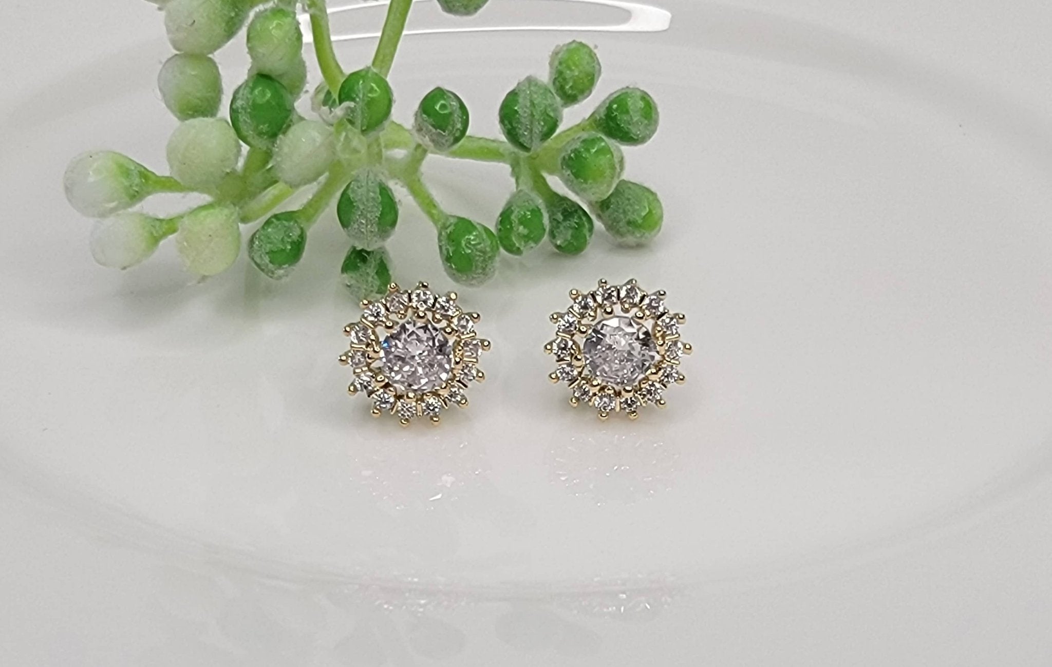 Post Earring - HER Home Design Boutique