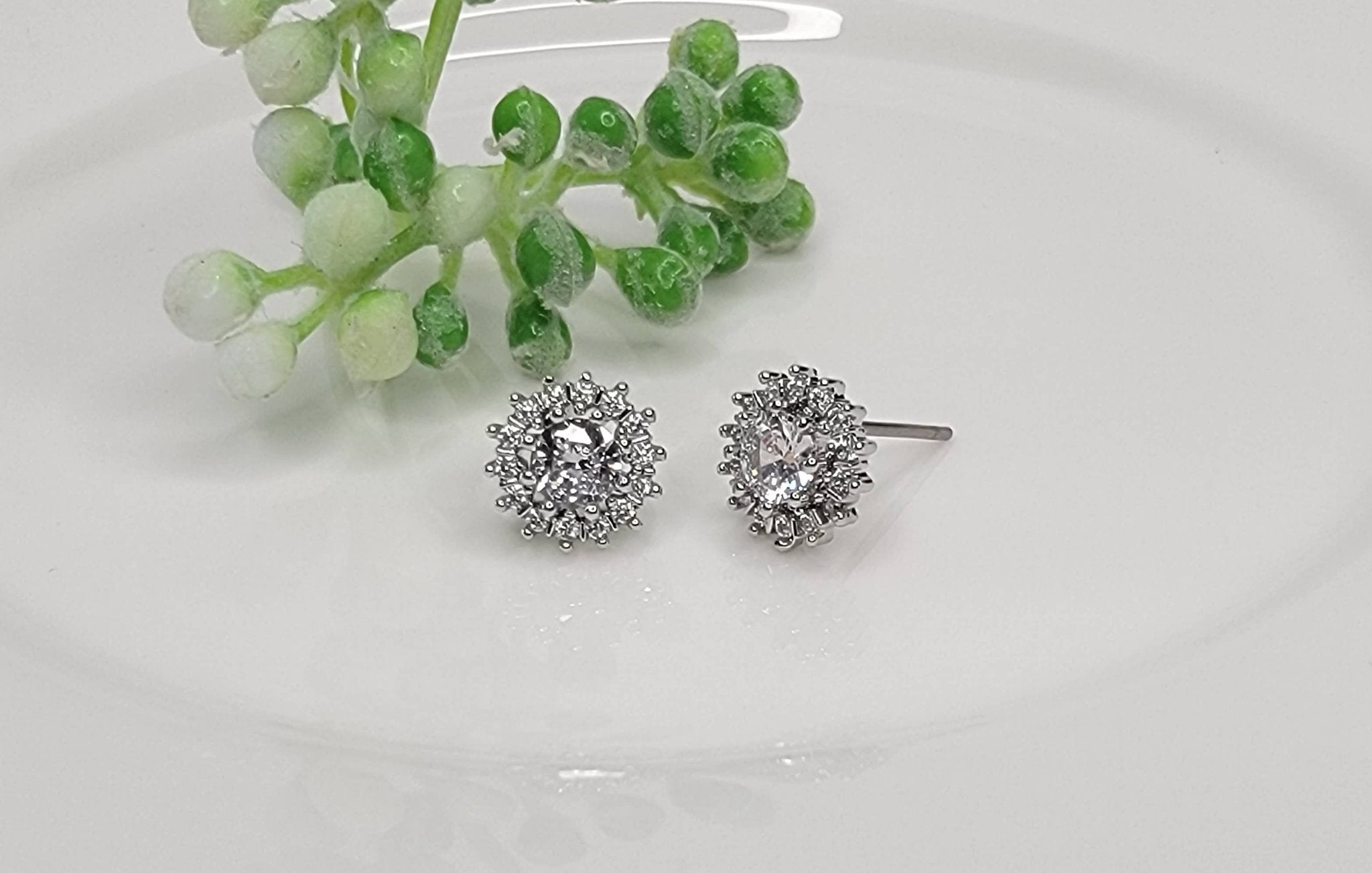 Post Earring - HER Home Design Boutique