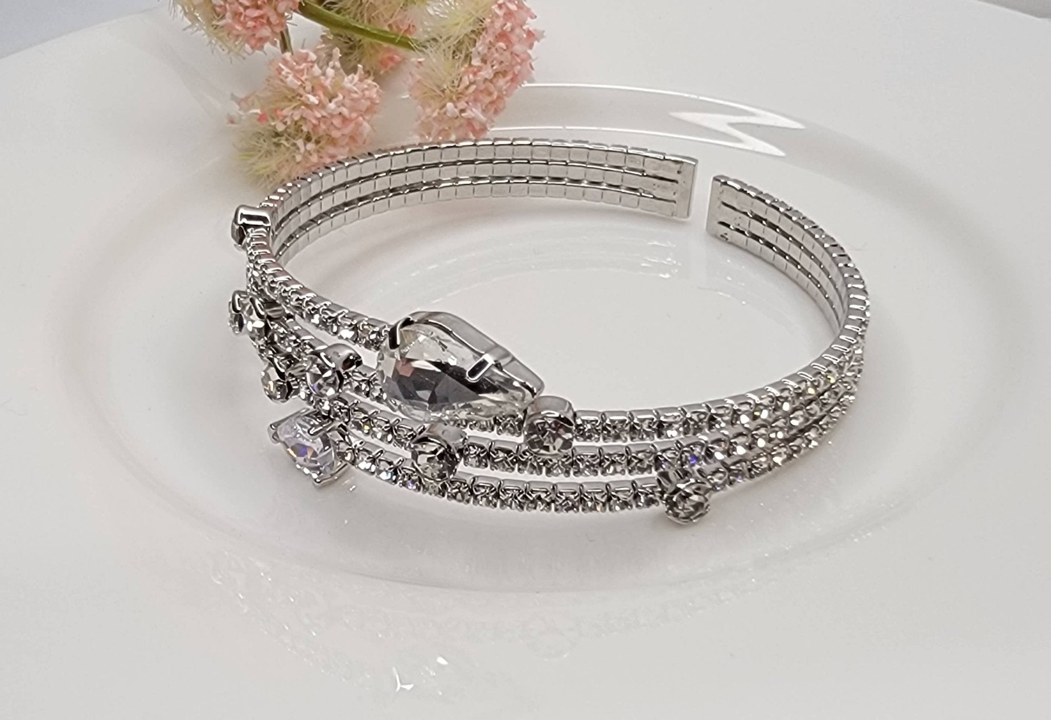 RHINESTONE BRACELET. - HER Home Design Boutique