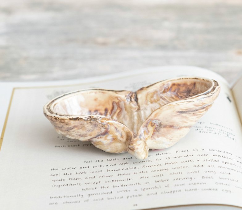 Stoneware Pod Shaped Dish (Each One Will Vary) - HER Home Design Boutique