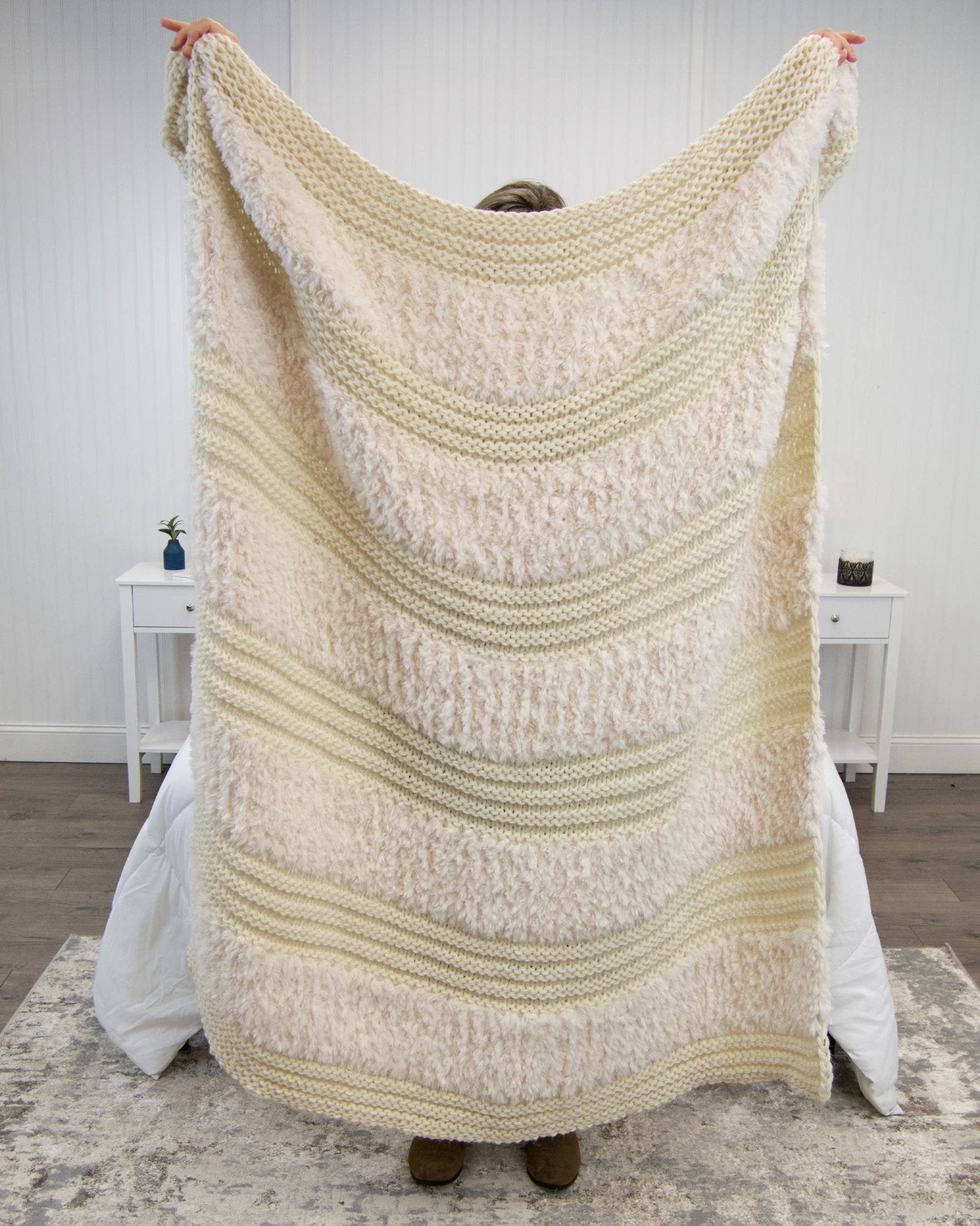 Throw/Blanket - Plush Knit 50x60" - HER Home Design Boutique