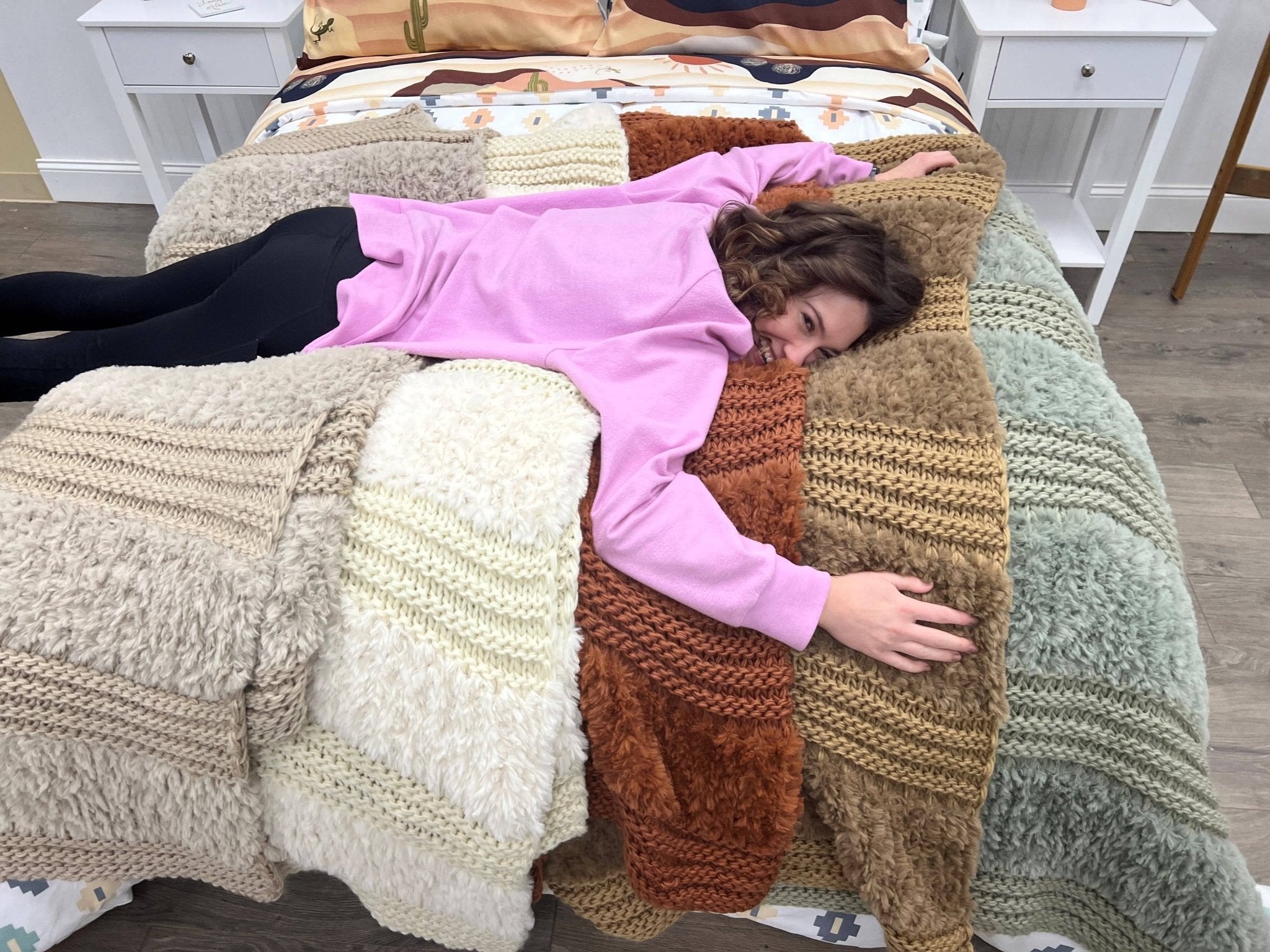 Throw/Blanket - Plush Knit 50x60" - HER Home Design Boutique