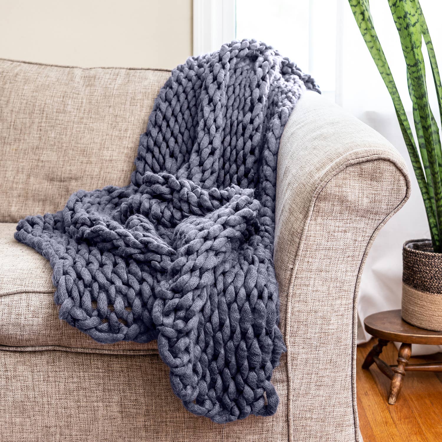 Chunky Knit Throw - 17 colors: Camel - HER Home Design Boutique