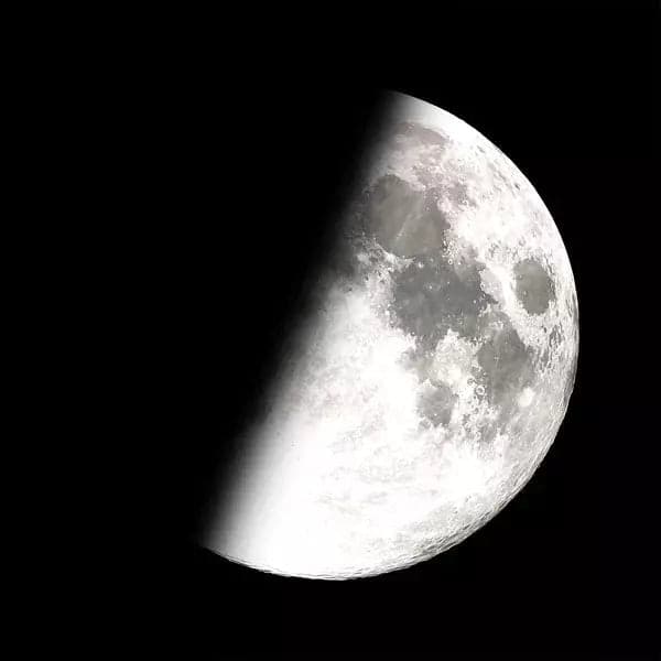 Moonglow Zenith Bracelet - HER Home Design Boutique