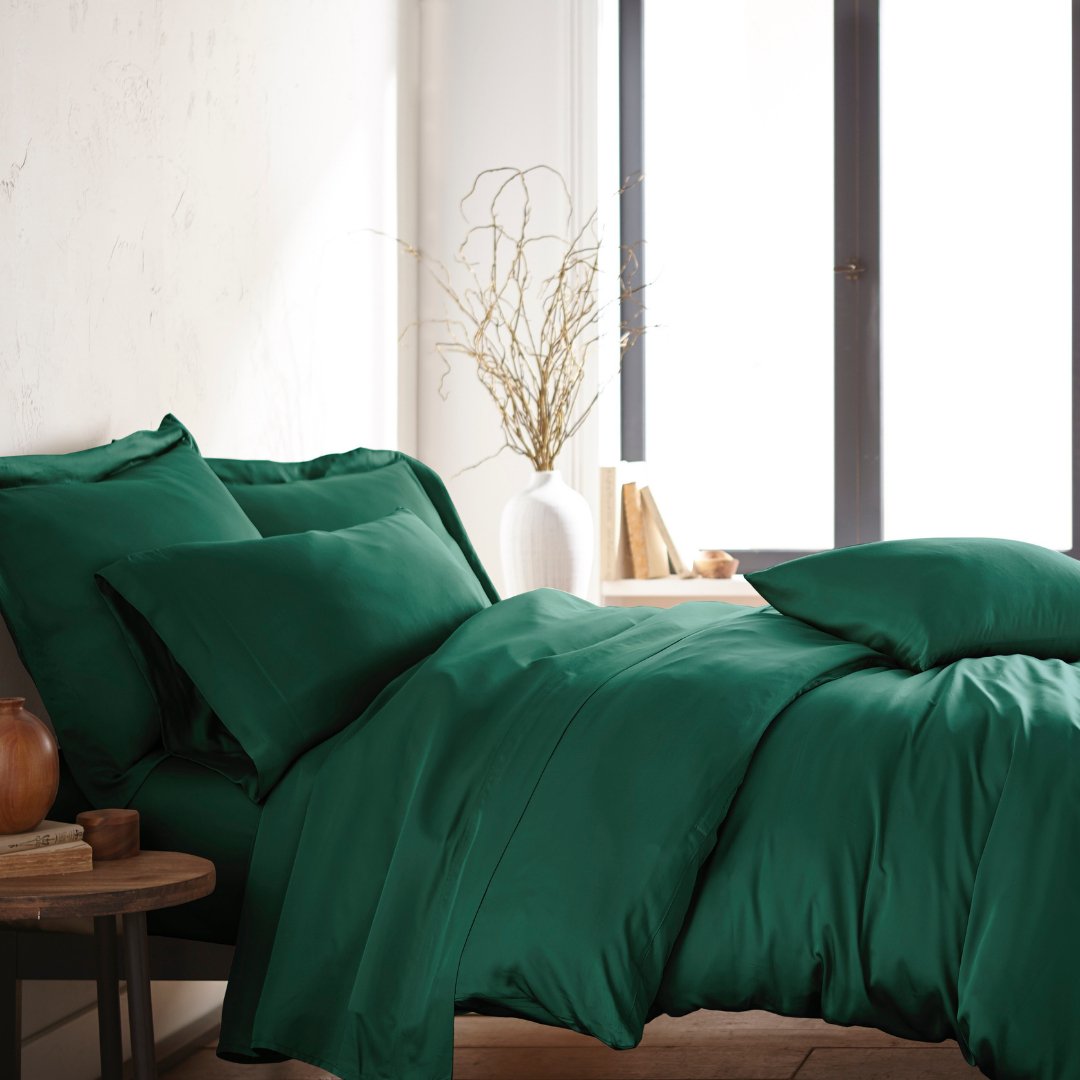 Signature Bamboo Viscose Duvet Cover Set - EMERALD GREEN - HER Home Design Boutique
